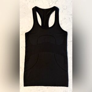 Lululemon Swiftly Tech Racerback Tank Top Sz 4, Black, like NEW!!